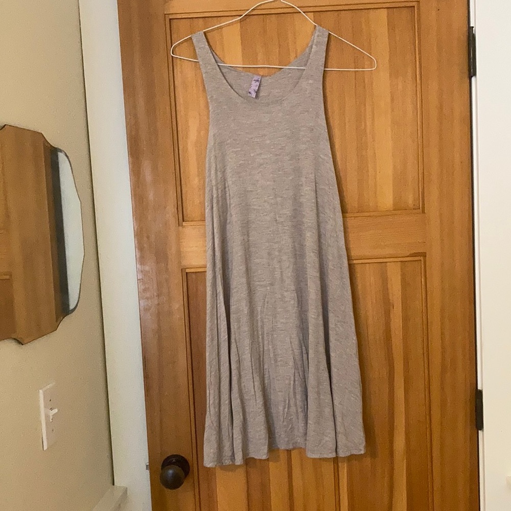 NWT button back dress